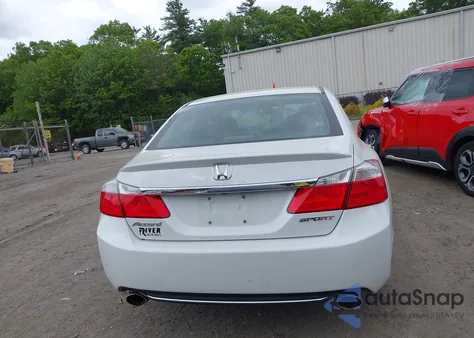 2013 Honda Accord Sport z USA, uszkodzony, nr VIN 1HGCR2F51DA244940